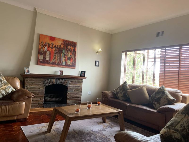 4 bedroom house for sale in Linmeyer - Photo 9