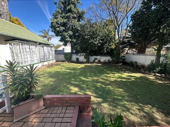 Property #2489204, House For Sale in Eden Glen