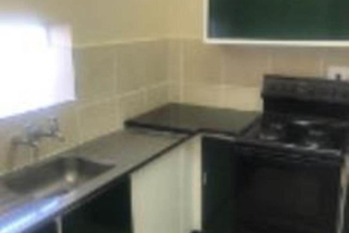 1 Bedroom apartment in Sunnyside - Photo 5