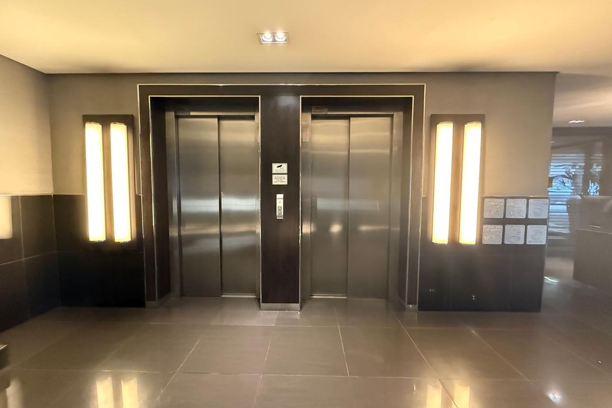 Prime Location Office Space Available for Lease in Sandton - Photo 2