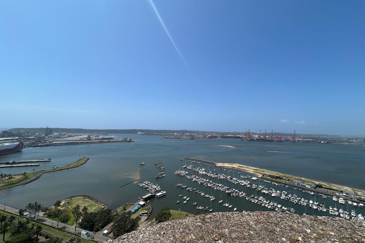 Harbour Views - Flat to Rent - Photo 3