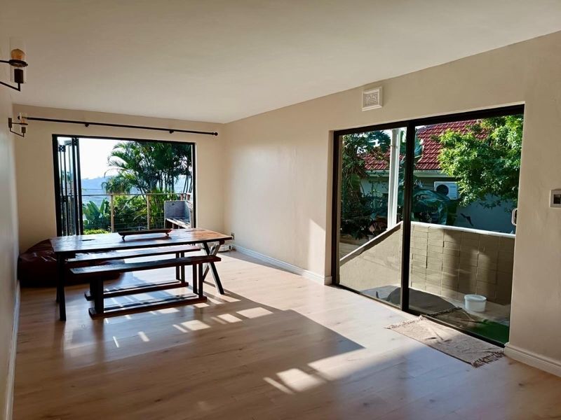Modern Family Home with Flatlet, Granny Flat &amp; Stunning Views in Brighton Beach - Photo 6