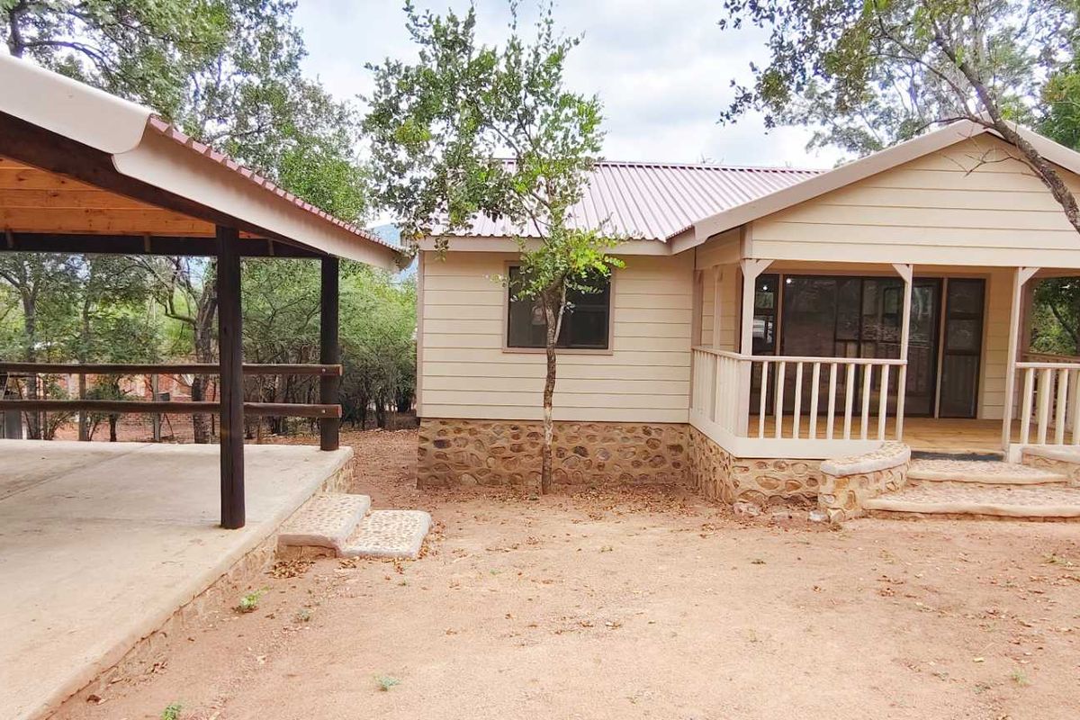 Modern Off-Grid Living: Brand New Nutech Home - Photo 2