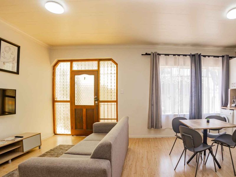 La Bella Vida Self Catering - Photo 9