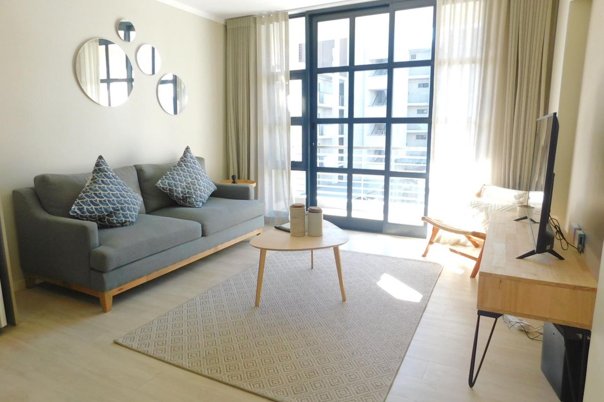 This lovely 2nd floor apartment of 76m2 is fully furnished. - Photo 3