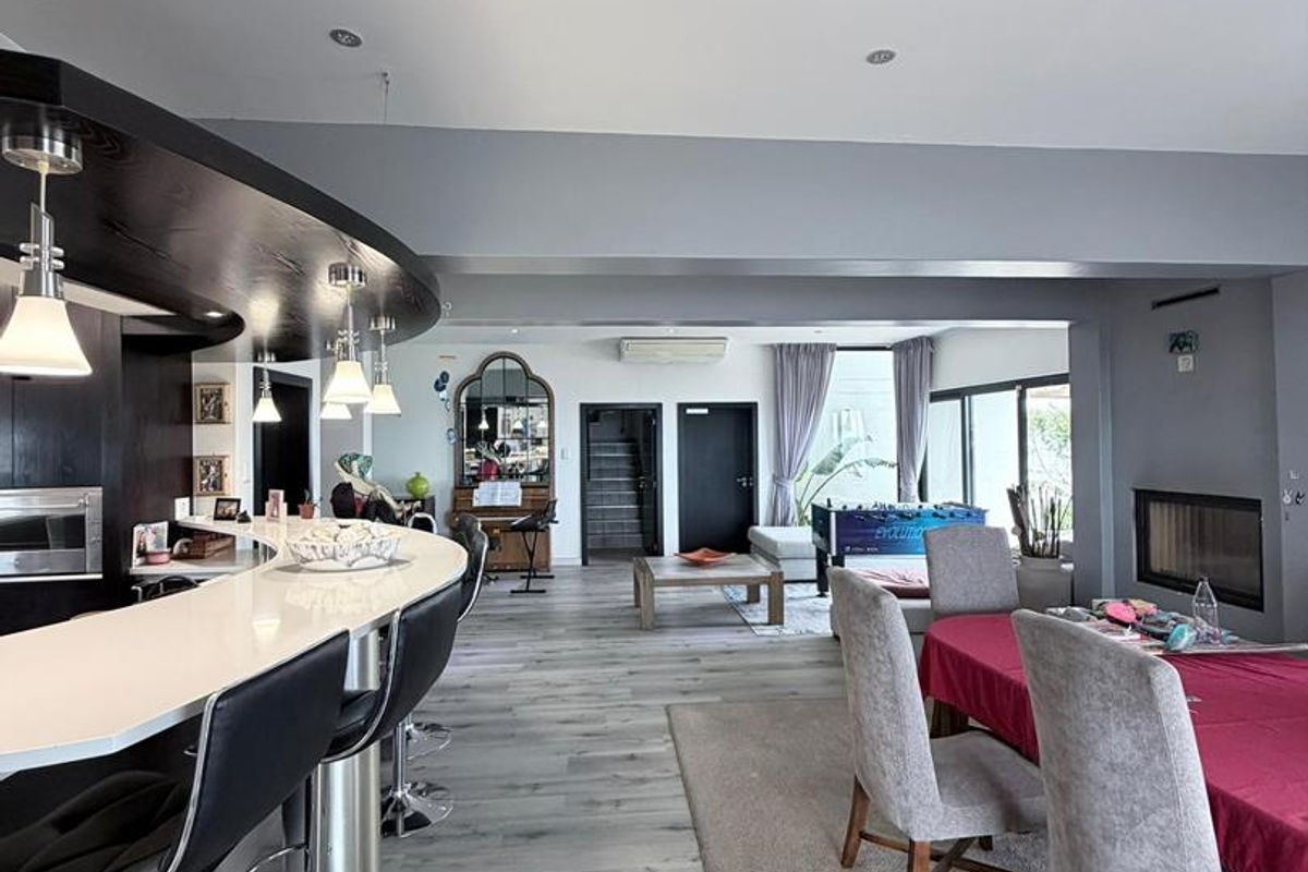 Kleine Kuppe- For Sale- N$7 800 000 - Photo 5