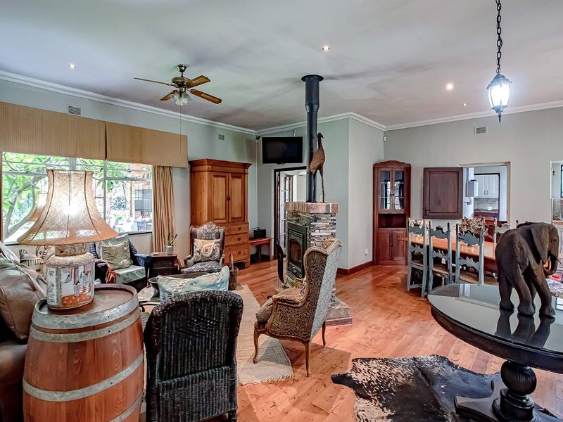 One of Irene's iconic homes is now for sale! - Photo 2