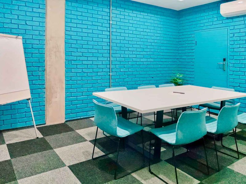 Unlimited office access in Regus Beethoven St. - Photo 5