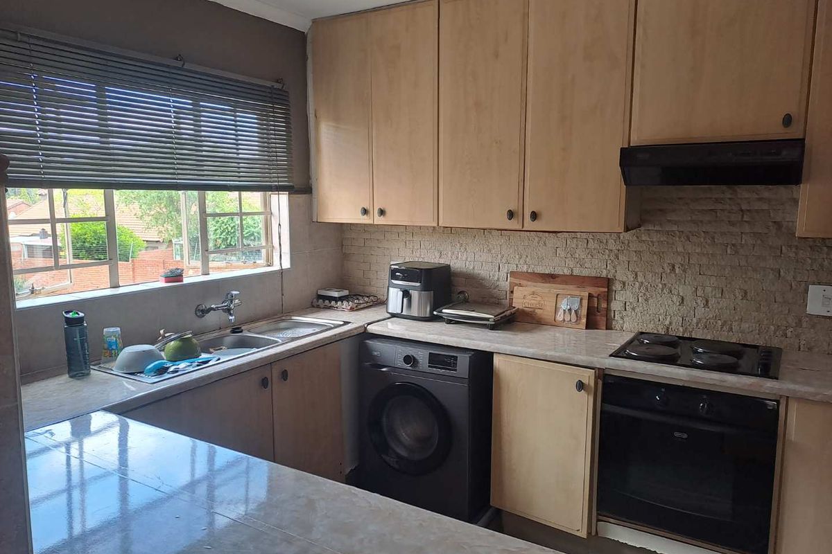 MODERN - Apartment for Sale in Eco Park Estate! - Photo 5