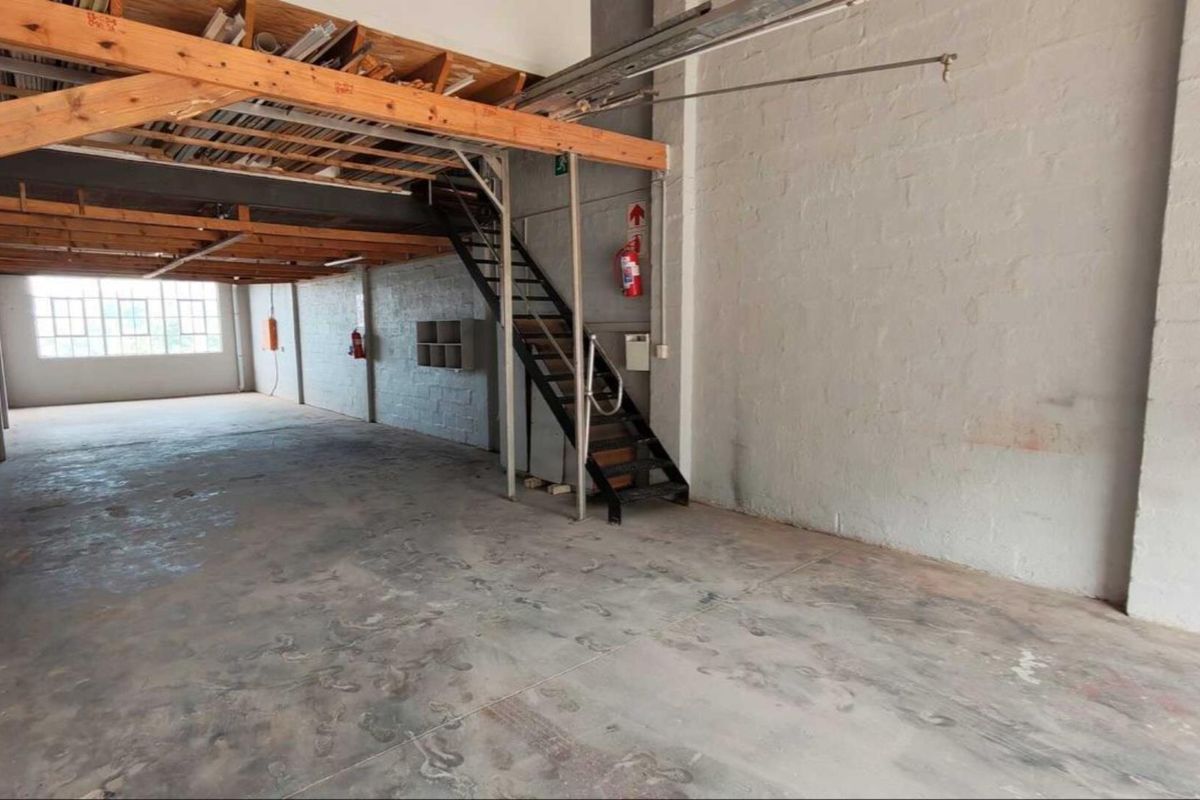 191m2 Mini Factory For Sale in New Germany - Photo 3