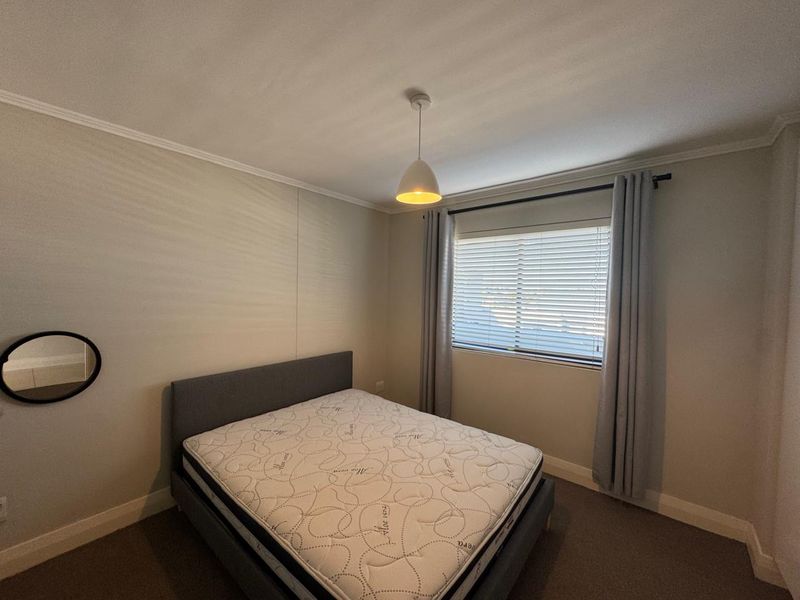 Executive one bedroom apartment in Century City - Photo 5