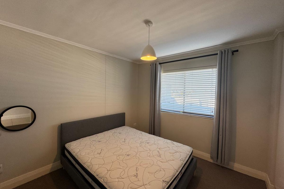 Executive one bedroom apartment in Century City - Photo 5