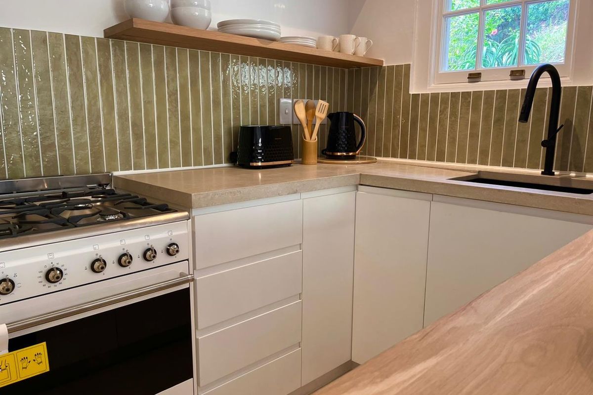 Modern Coastal Living in Historic Building in Simon's Town - Photo 5