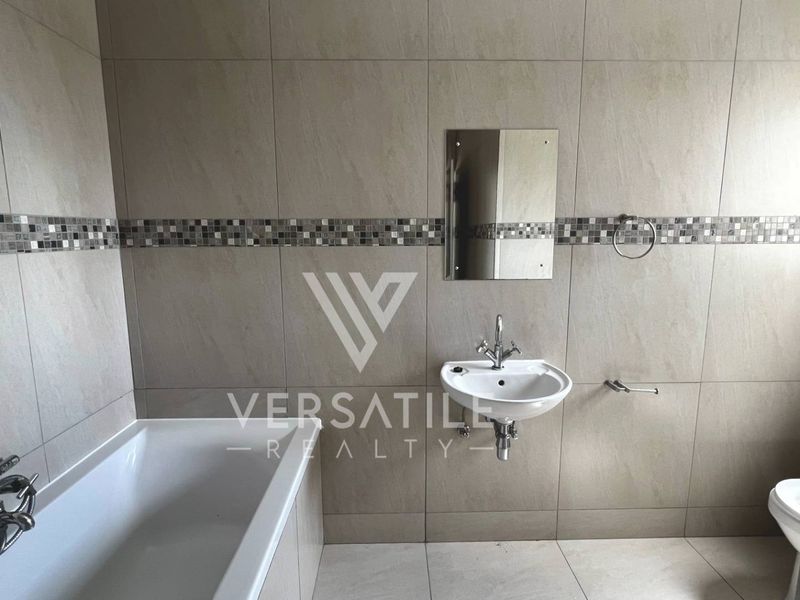 2 Bedroom Apartment for sale in Pionierspark Extension 1 - Photo 8