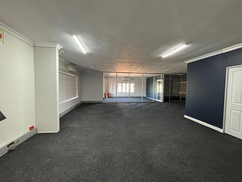 Prime A-Grade Offices in Top Location – Book Your Viewing Today! - Photo 3
