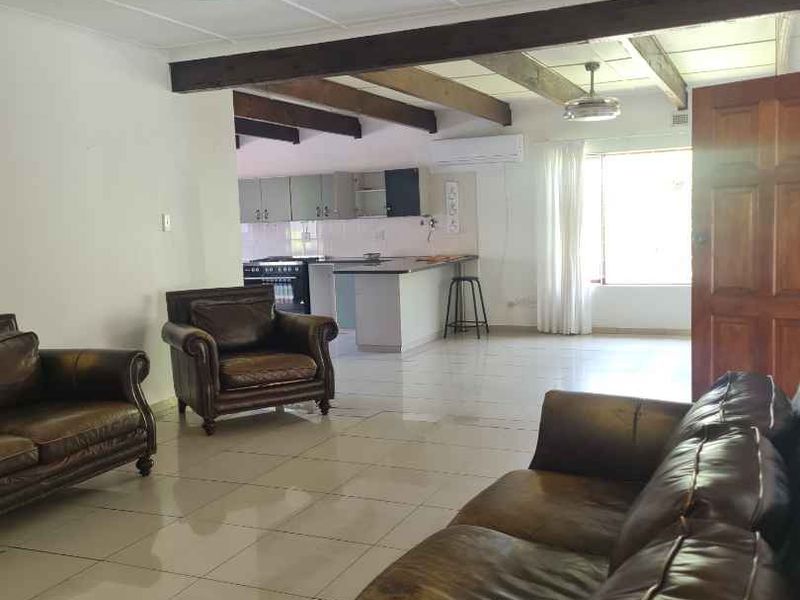 Ideal Family Home or Investment Opportunity 🏠 - Photo 7