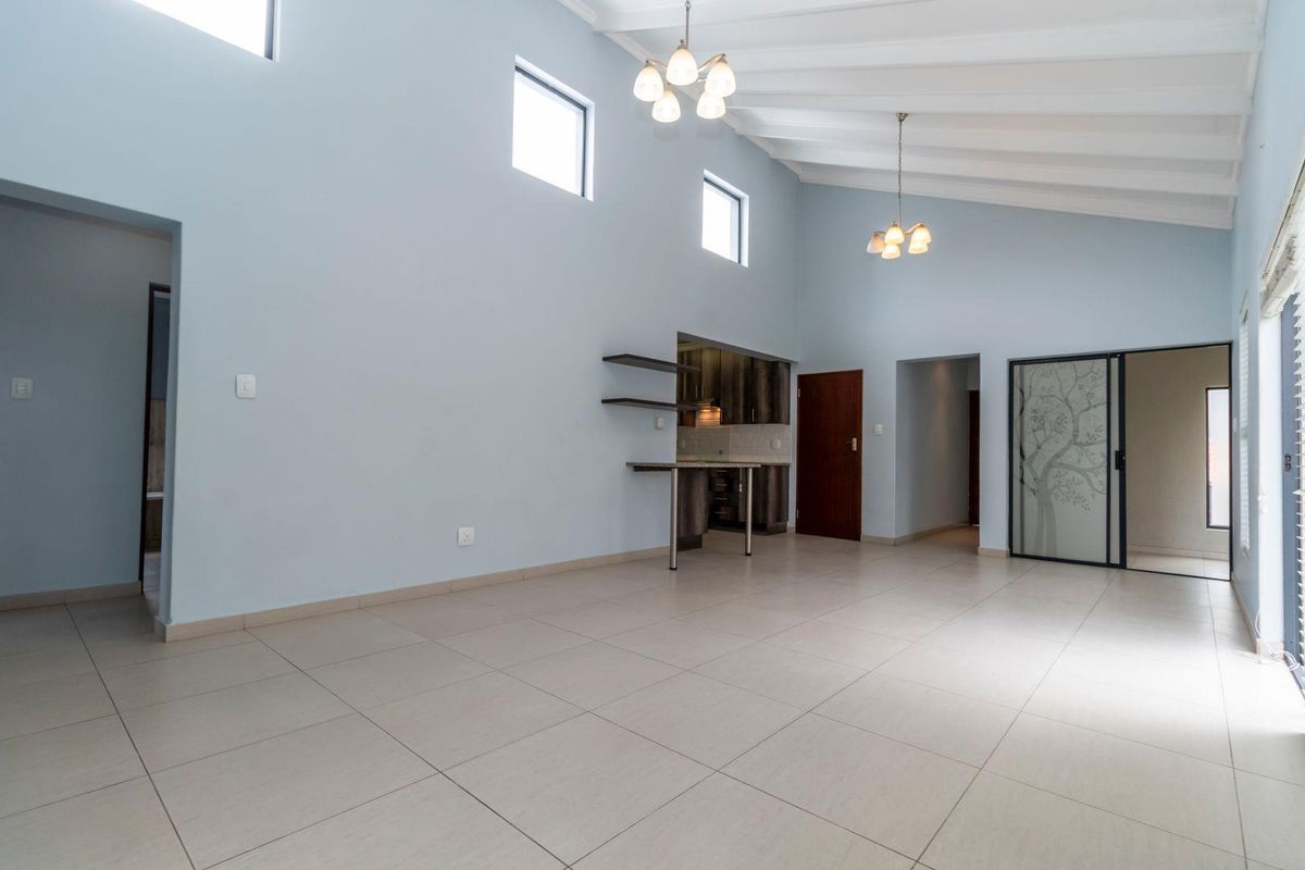 Modern house available to rent - Photo 2