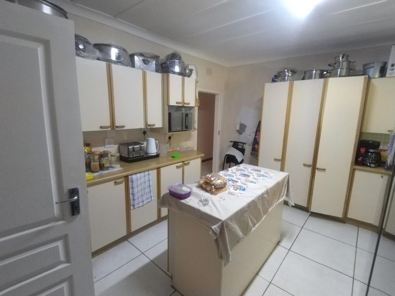 Family home in Heuwelsig - Photo 7