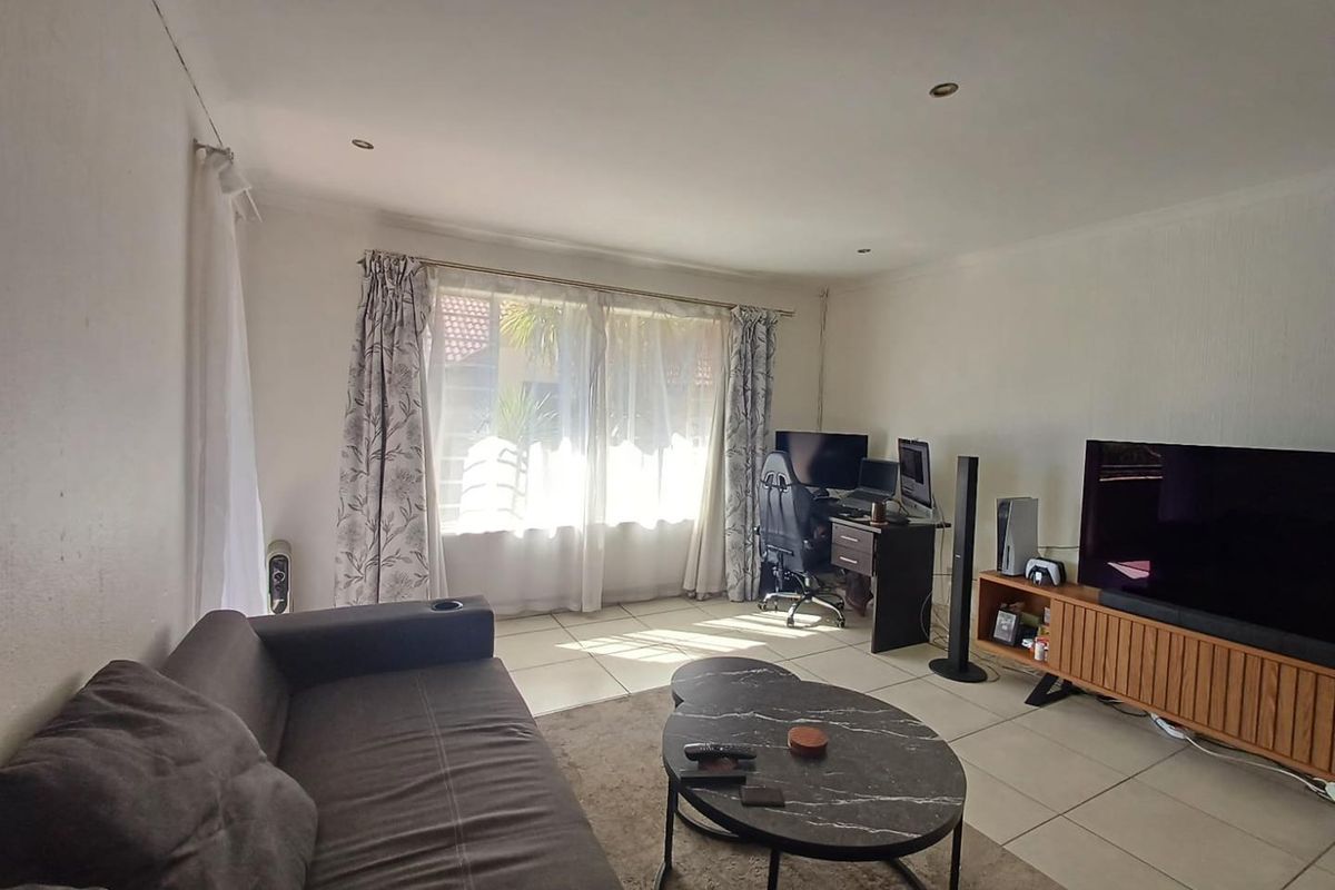 2 bedroom apartment in Malanshof - Photo 2