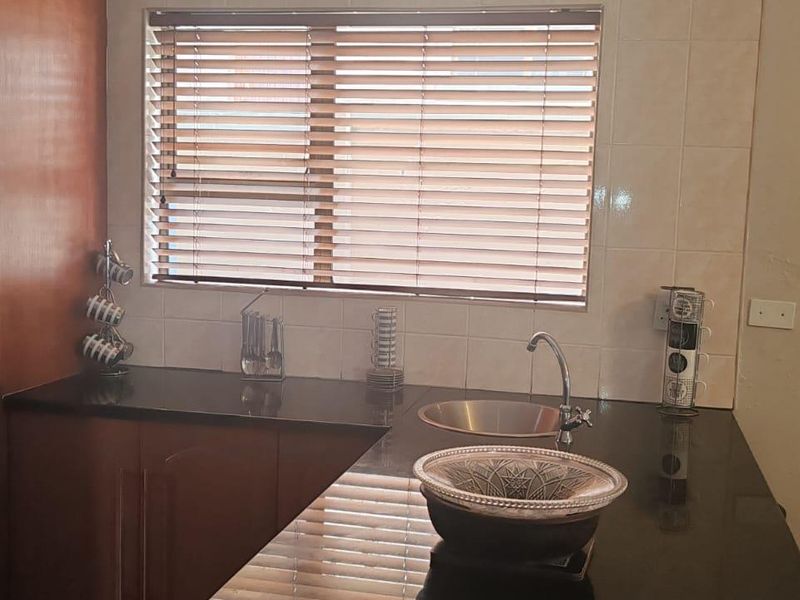 Midrand's Finest: Modern Comfort in a Serene Setting - Photo 6