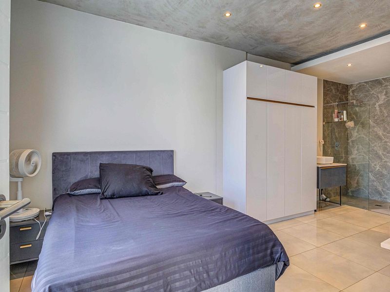 1 bedroom apartment in Houghton Estate - Photo 6