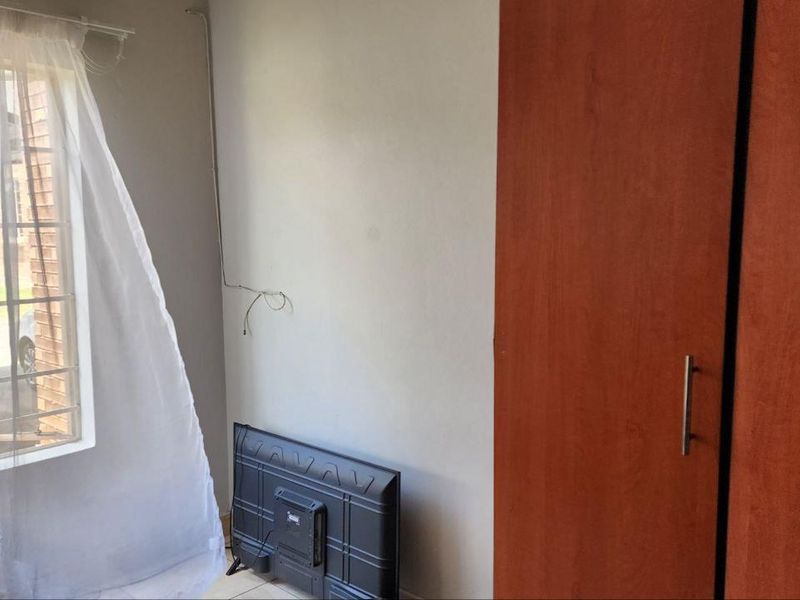 Comfortable 3 bedroom Living for the Whole Family - Photo 7