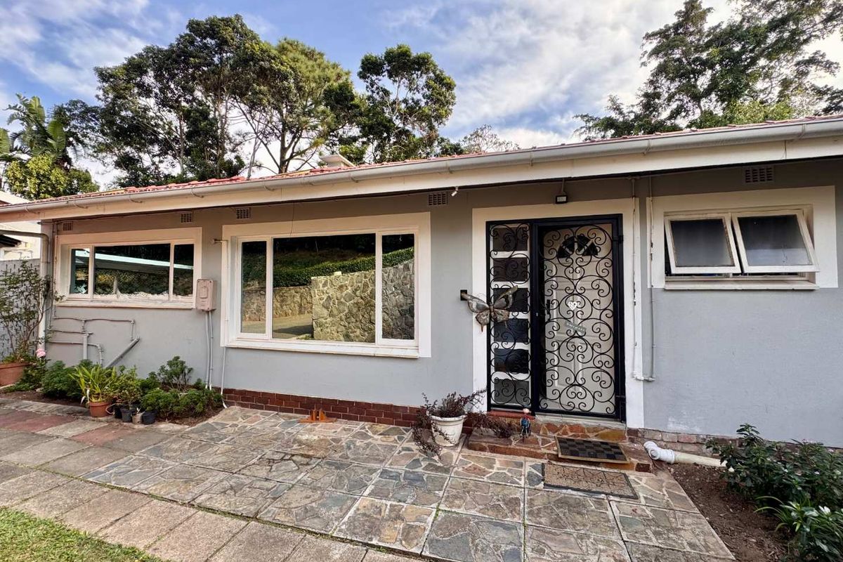 A Hidden Retreat in the Heart of Westville - Photo 4