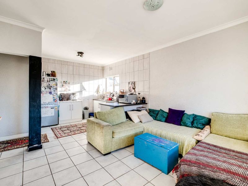 Dual-Living Flexibility Or A True Investment Gem! - Photo 6