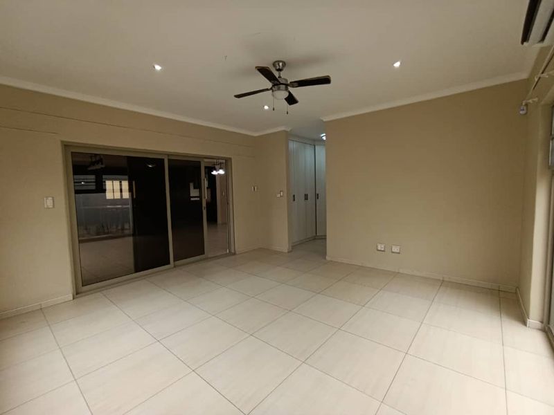 Freestanding Home to rent - Photo 10