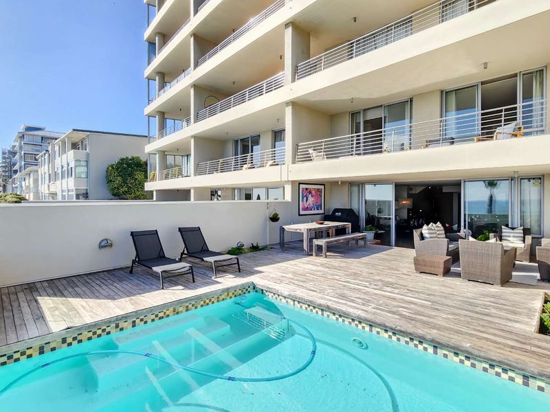 Mouille Point’s Secret Escape - Photo 4