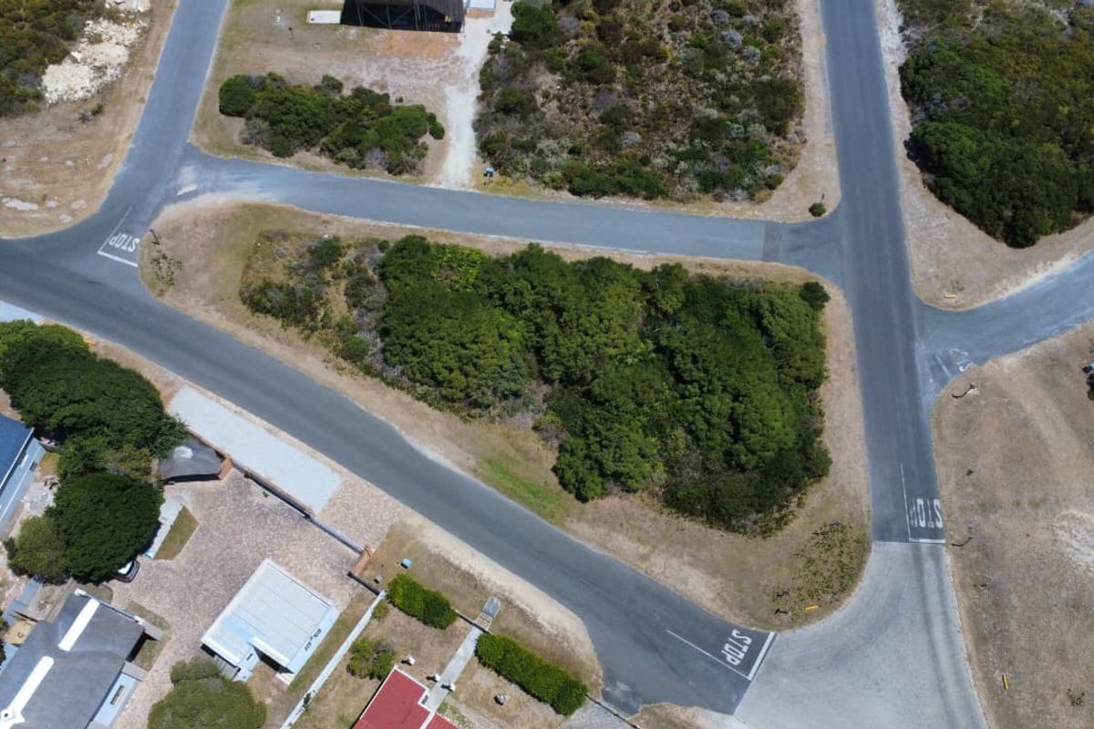 Prime Corner Business Stand – 1,368 m2 in Pearly Beach - Photo 4