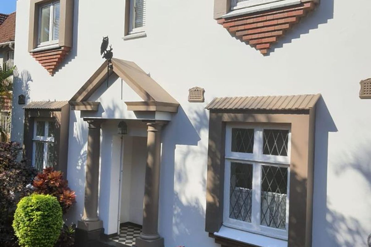 Gracious family home - Photo 3