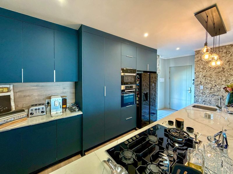 Stylish Corner Apartment for Sale in Ascend to Midstream - Photo 7