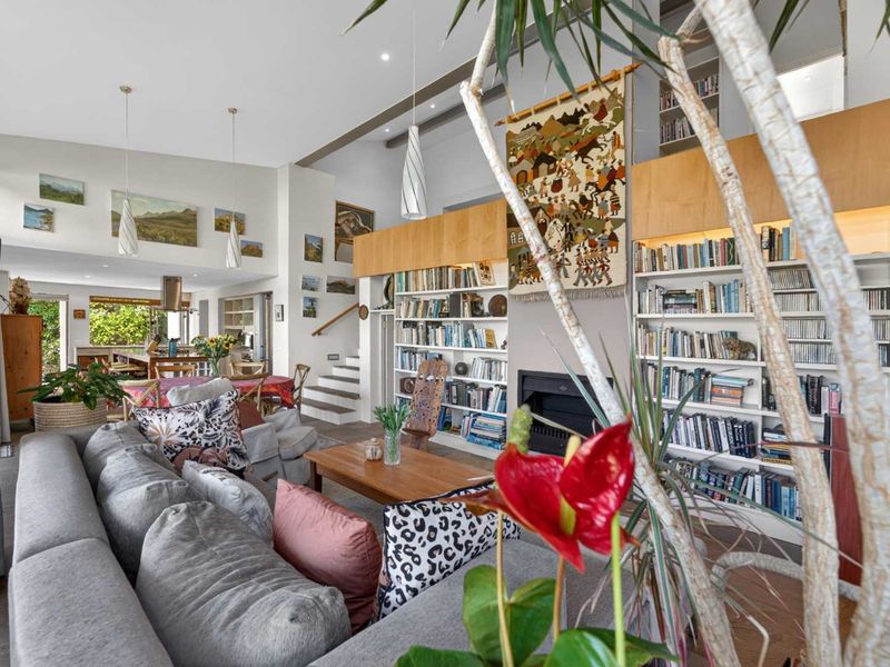 LET THE SUNSHINE IN – Berg-en-Dal Private Estate Villa - Photo 8