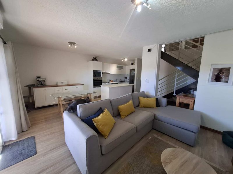 Hidden Gem Alert! - Photo 8