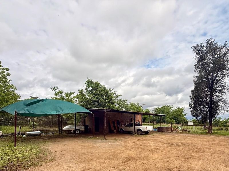 Prime Investment Opportunity – Multi-Income Property on 32.59 Hectares smallholding - Photo 4