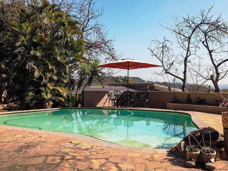 A HOME THAT EXCEEDS EXPECTATIONS... WAIT UNTIL YOU SEE IT! - Photo 4