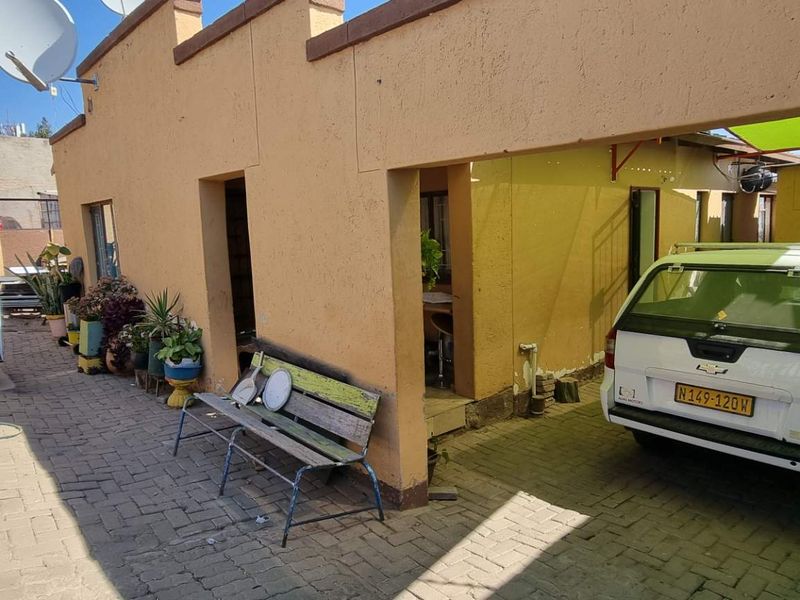 Khomasdal 3 bedroom house - Photo 10