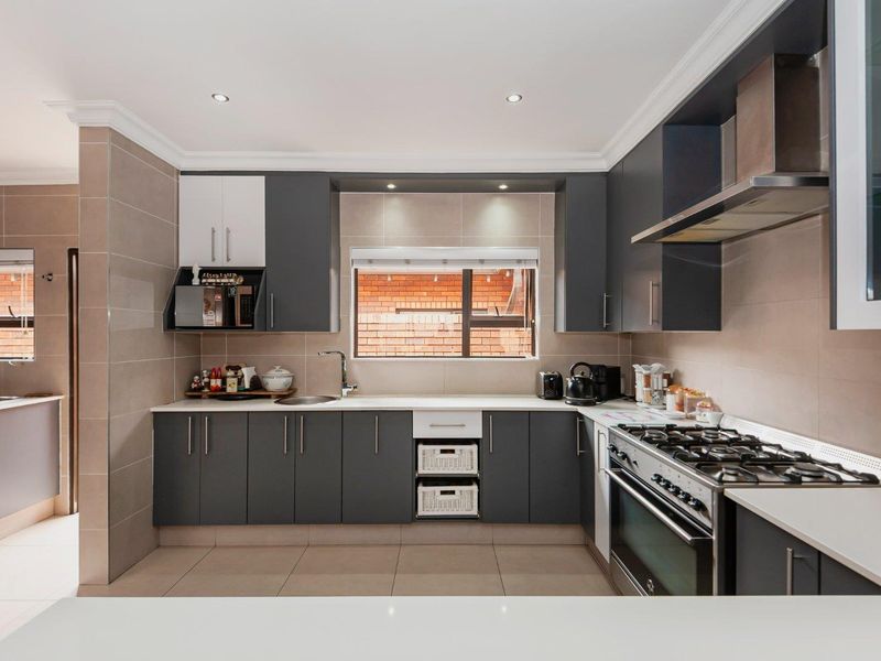 3 Bedroom House for Sale in New Redruth - Photo 9