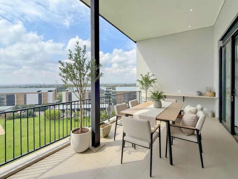 Ascend to Midstream | Penthouse Residence | For Sale & To Let - Photo 8