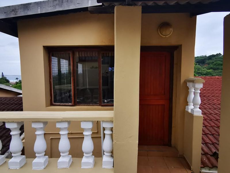 Your Coastal Escape Awaits in Beautiful Mtwalume - Photo 2