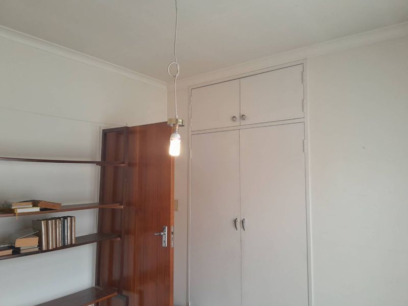 Face Brick 3 Bedroom Home in Elandspark - Photo 8