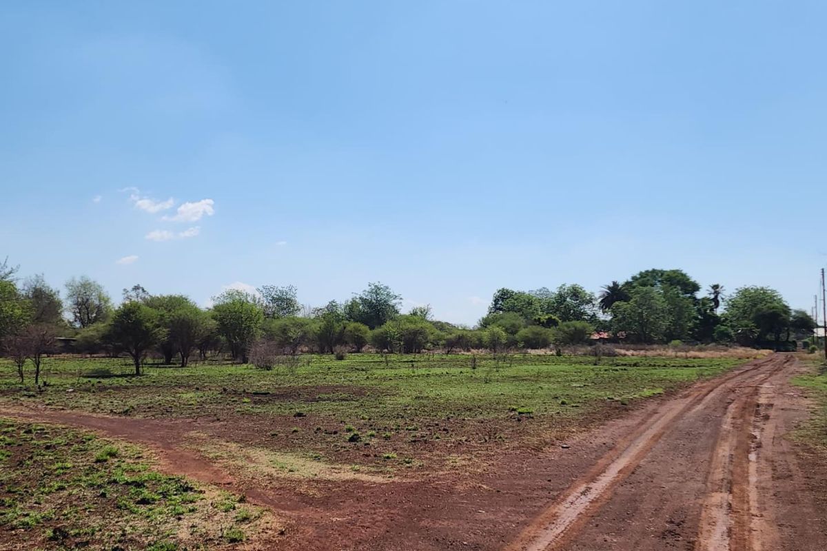 8200m2 Farming or Business Use Land For Rent in Onderstepoort - Photo 2
