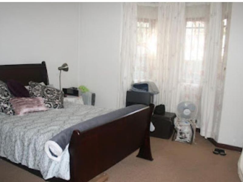 Unfurnished 2 Bed 2 Bath apartment - Photo 8