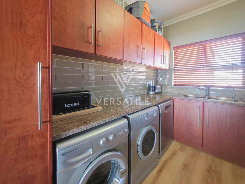 Penthouse  Apartment with permanent sea view to Let - Photo 8