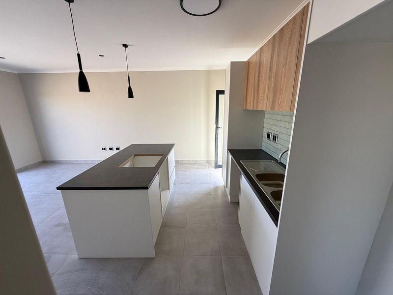 Modern Elegance In Tamariskia - Photo 5