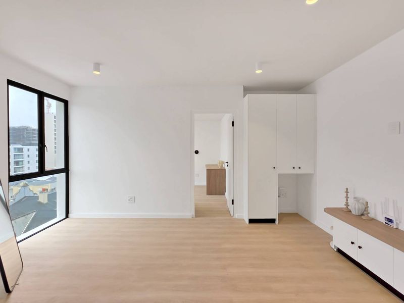 1 Bedroom Apartment in Ten on V - Photo 10