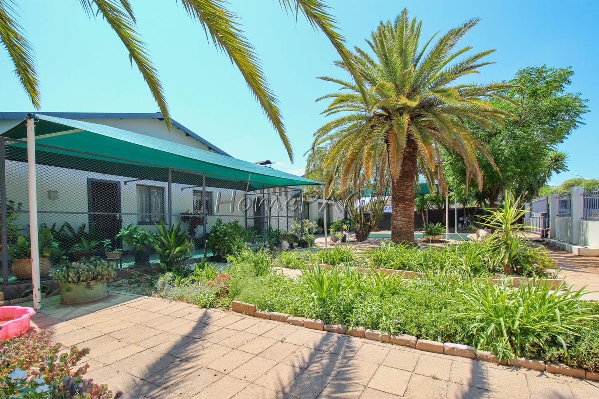 Otjiwarongo:  Cozy and comfortable 3-bedroom home for sale - Photo 4