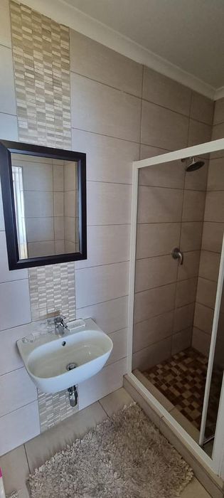 Property #2517000, Townhouse For Sale in Otjomuise