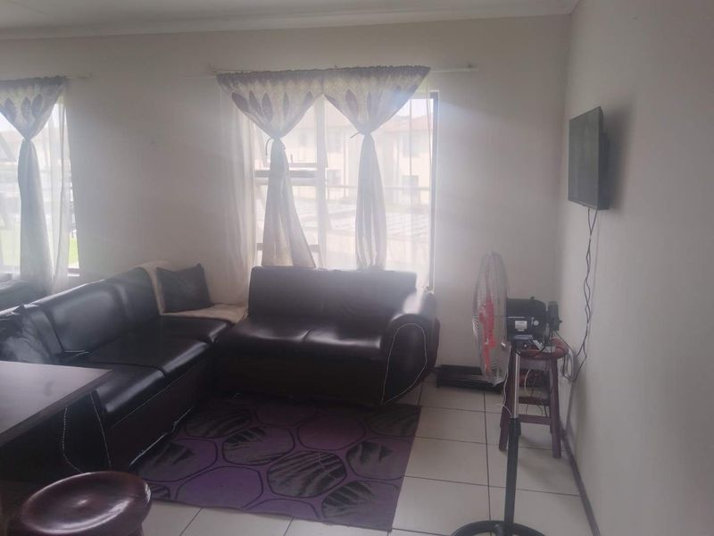Apartment For Sale in Parkrand, Boksburg - Photo 7